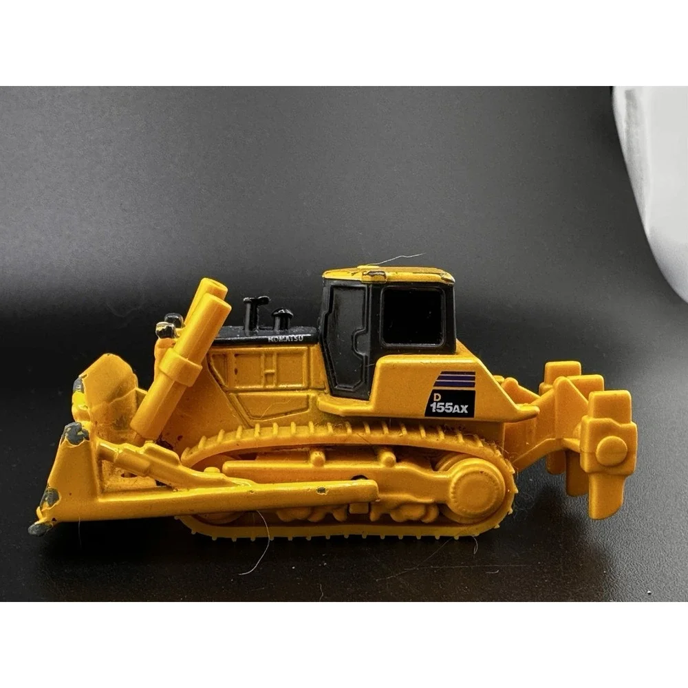 Tomica KOMATSU BULLDOZER D155AX-6 Tomy #56 1/109 Scale 2008 Metal Construction